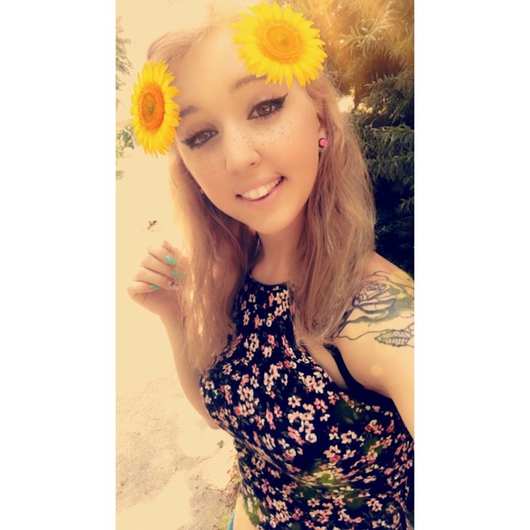 ashleyval0807